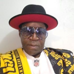 Meet your Posher, Marvin